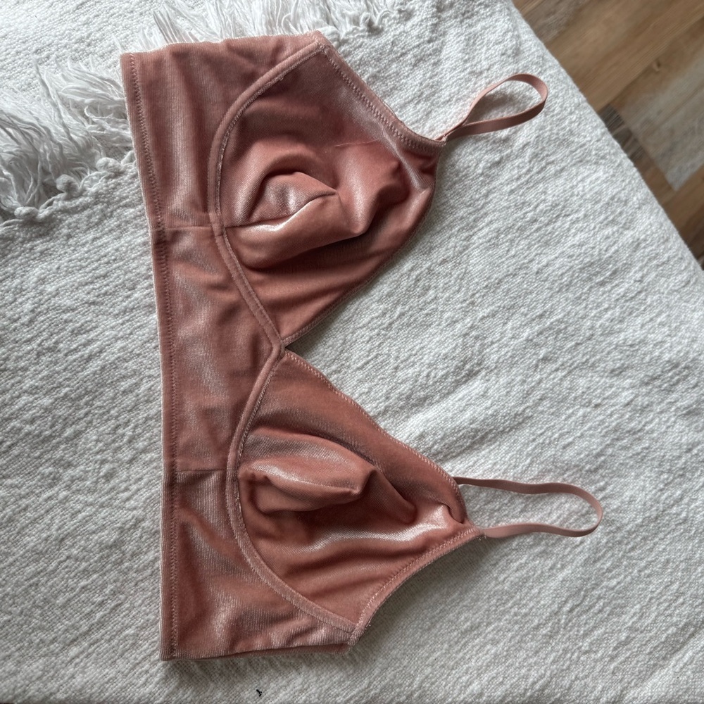 Elegant Pink Women's Bralette